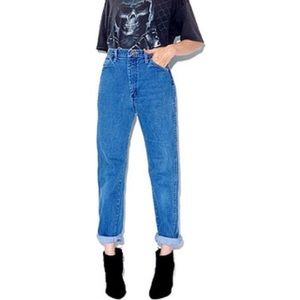 Ultra cool vintage high waisted wrangler jeans